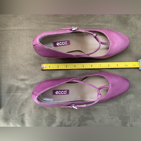 ECCO Aubergine Pumps (eggplant-ish, purple) 8-8.5 - Picture 5 of 6